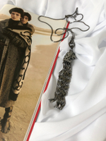 Сотуар леопард с кристаллами на длинной цепочке, цвет графит