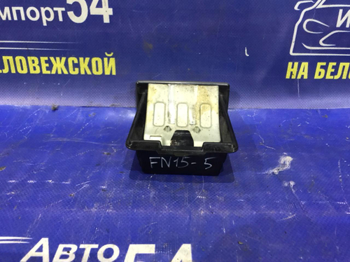 Пепельница NISSAN PULSAR 1999