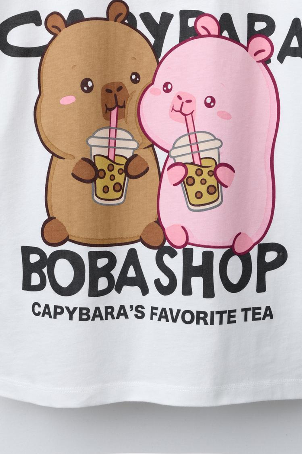 ZARA ФУТБОЛКА С ПРИНТОМ КАПИБАРЫ CAPYFUN ©, БЕЛЫЙ