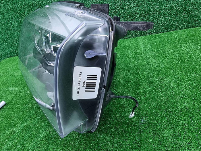 Фара правая BMW X5 F15 (2015-2018) Adaptive LED