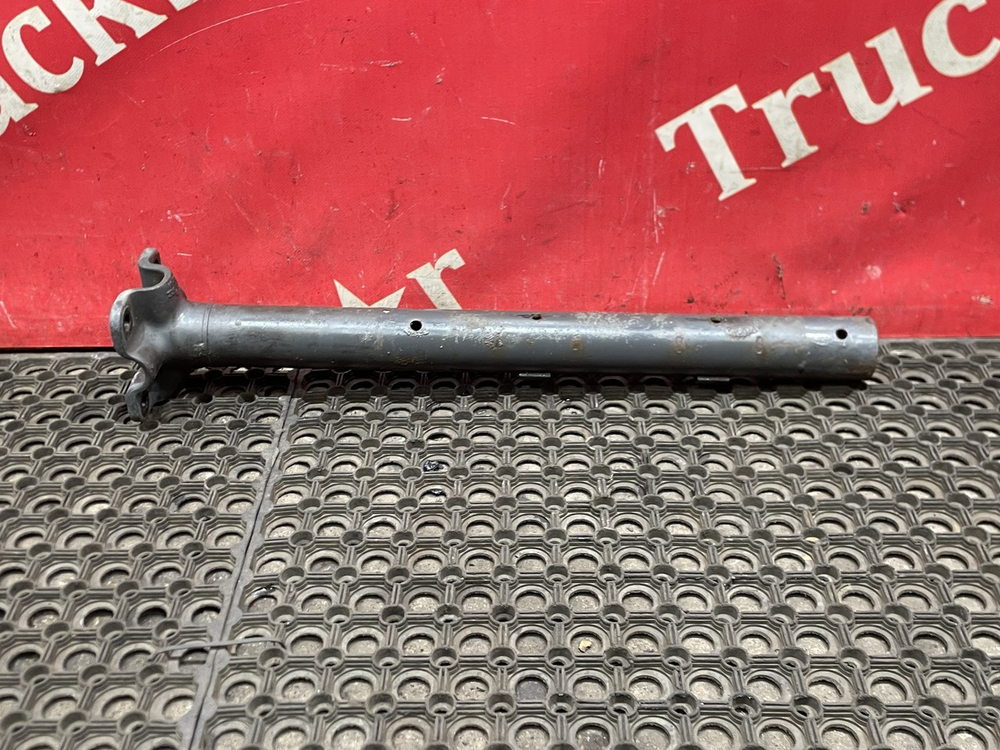 Кронштейн крыла заднего