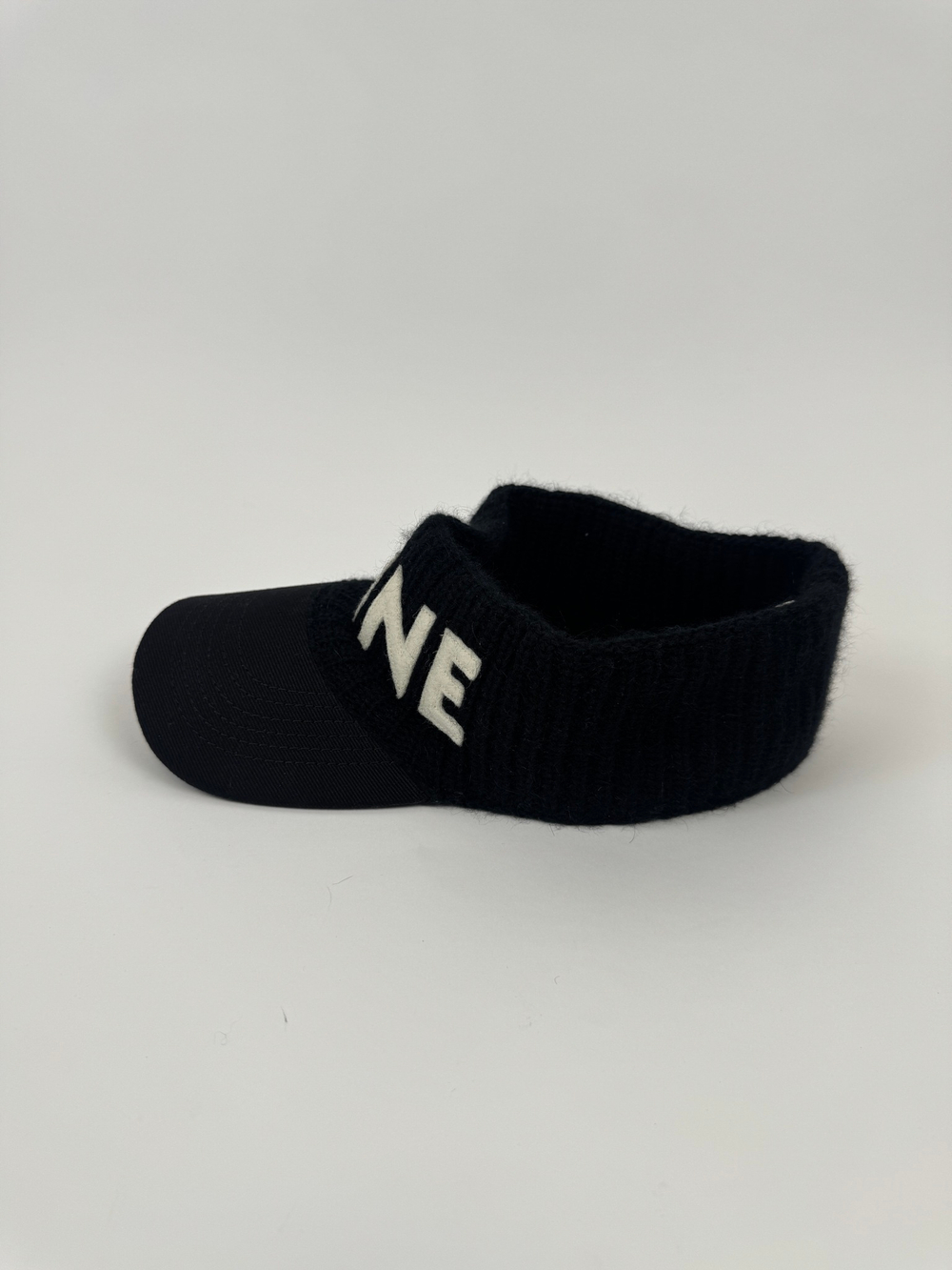 Козырек Celine Black Logo Embossed Wool Detailed Cap