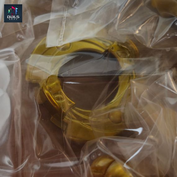 Волчок и лаунчер Spriggan Requiem 0 Zeta B00 gold axe ver. от Takara Tomy