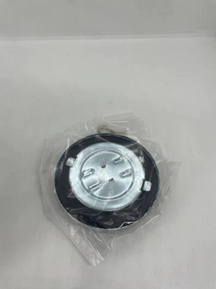 Крышка топливного бака полуоборотная с ключами пластик усил. 5320-1103010