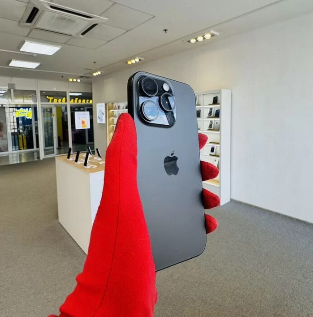 iPhone 15 Pro, 256 ГБ б/у