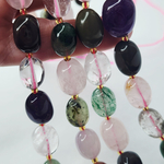 Микс кварцев, крупная галтовка, 12-15 мм, камни овалы, цена за нить 12.5 - 13 см (1/3 нити)