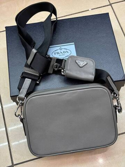 Сумка-мессенджер Prada