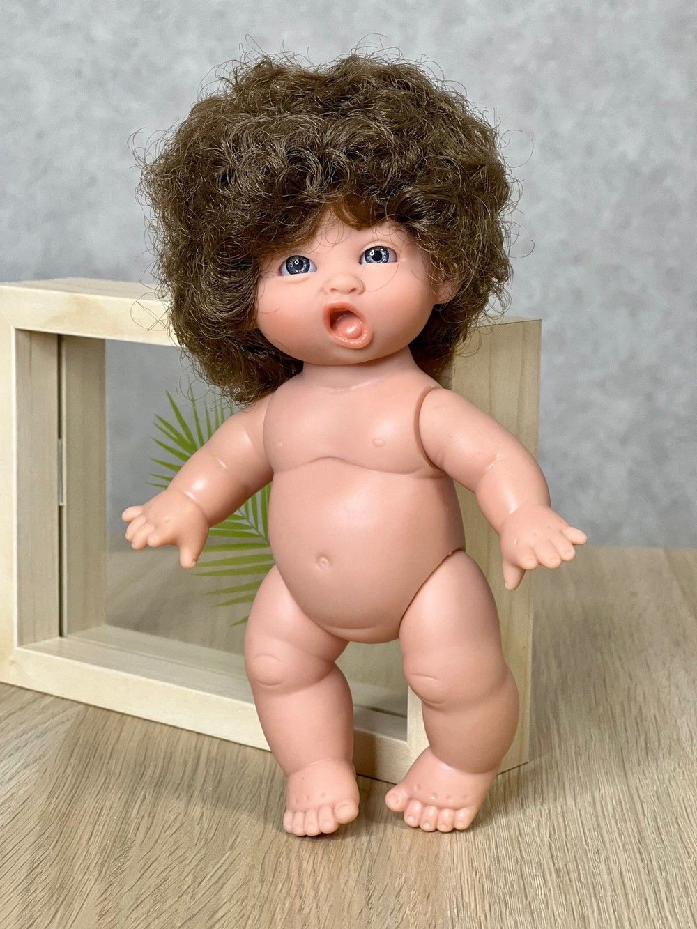 Кукла LAMAGIK виниловая 18см Gestitos (10000U14)