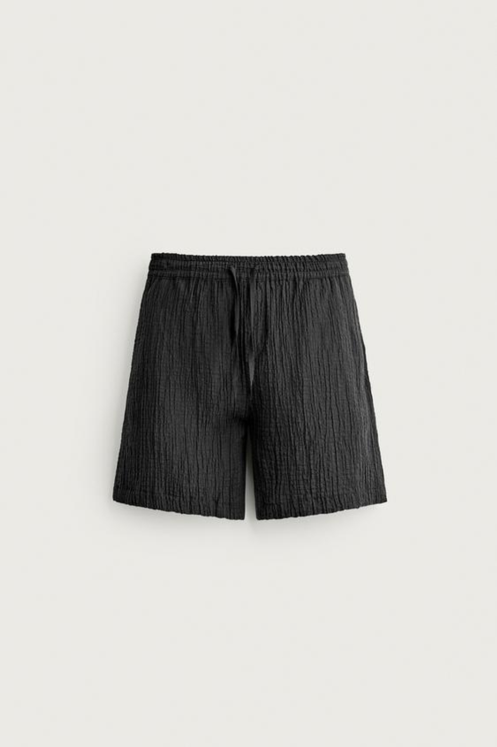 ZARA ШОРТЫ RELAXED FIT С РЕЛЬЕФНОЙ ФАКТУРОЙ, ЧЕРНЫЙ