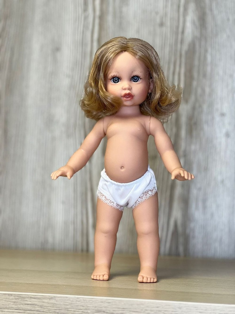 Кукла Marina and Pau 30cм Petit Carol, виниловая (2504)