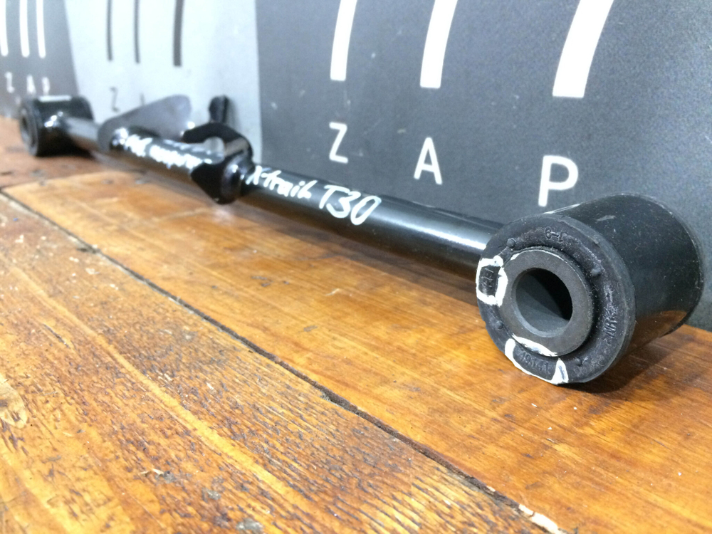 Тяга задняя левая Nissan X-Trail 1 (T30) 01-06 Новая SH-49142