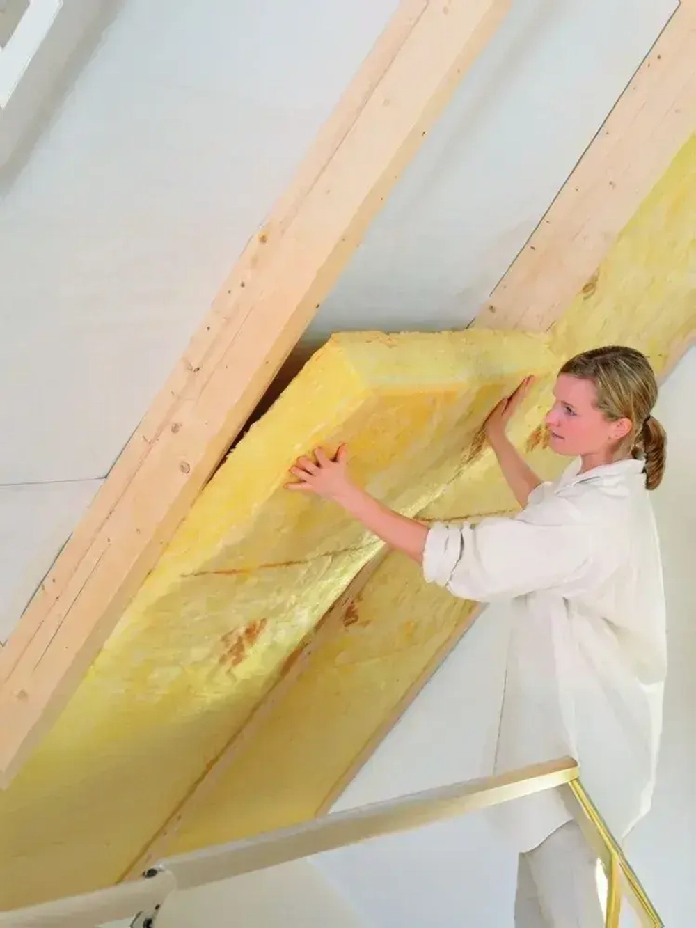 Минеральный утеплитель Неман 50 мм - 3 рул. / 45 м2 для стен, кровли, перекрытий, мансард, перегородок. Плотность 11-13 кг/м3