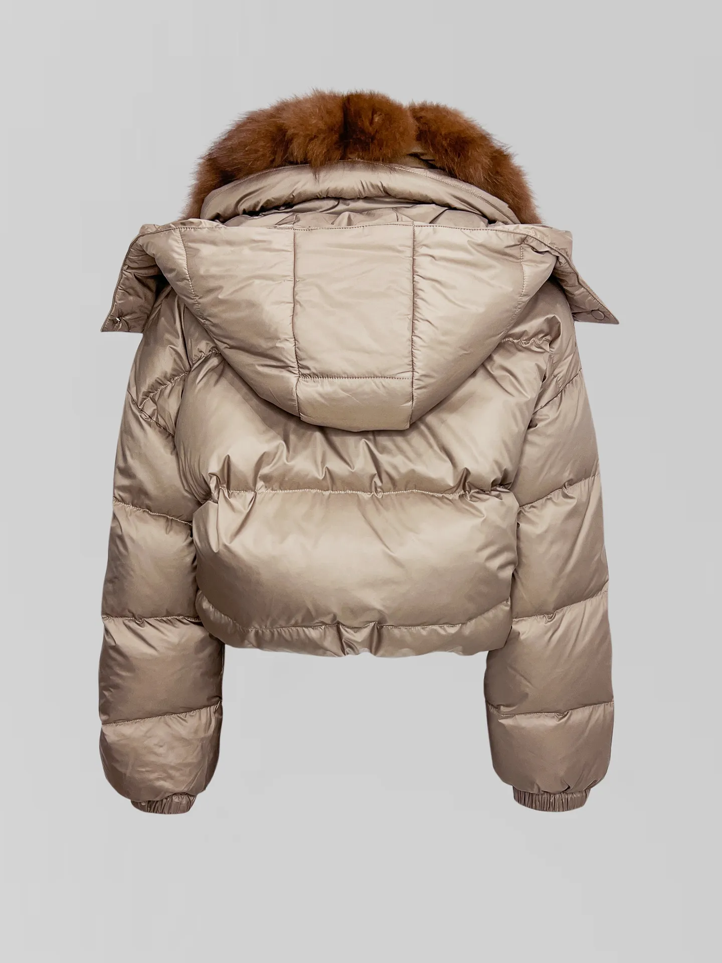 Куртка Sheng Yuan 25-899 однотонная укороченная с мехом