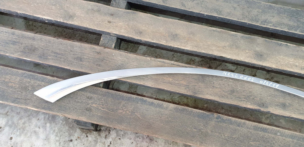 Молдинг двери задней правой Mercedes S (W222) 13-20 Б/У Оригинал A2226989800