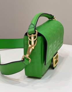 Fendi Baguette 27 cm