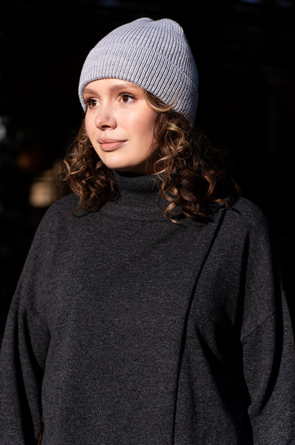 8401 Шапка женская (серый)