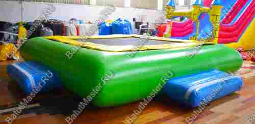 Элемент аквапарка "Bouncer" прямоугольный, 6*6*0,8 м.