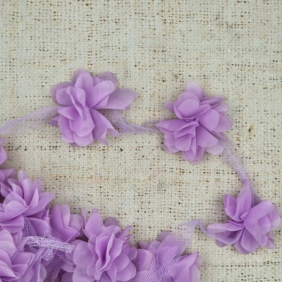 Тесьма текстиль цветок на сетке, ш. 6,5 см, св. сиреневый