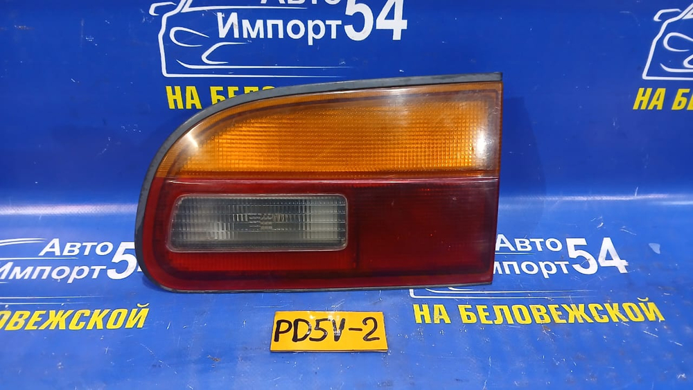 Вставка багажника правая MITSUBISHI DELICA 1998