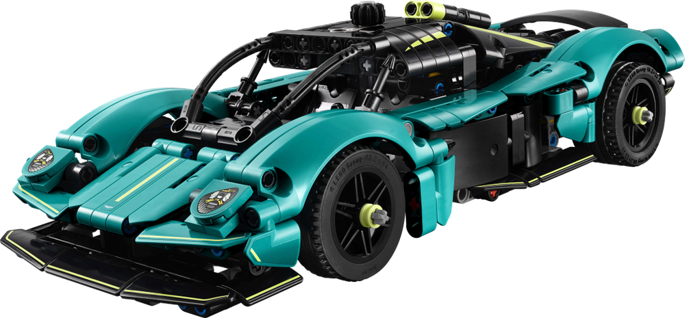 LEGO Technic 42208 Aston Martin Valkyrie — спортивный суперкар