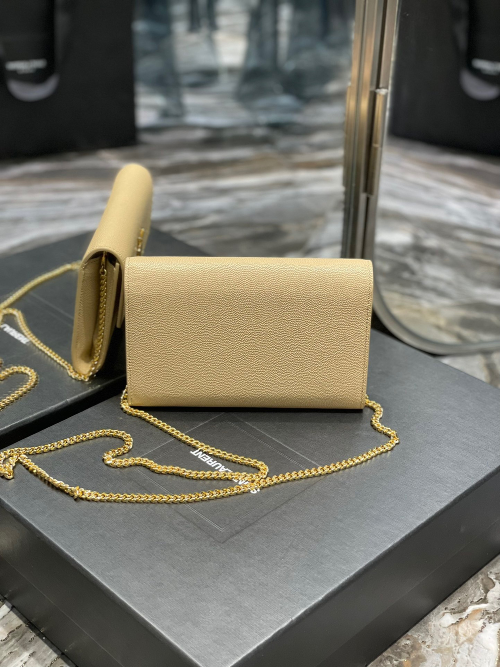 Saint Laurent Uptown Chain Wallet 19 cm