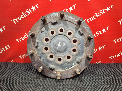 Фланец ступицы передней