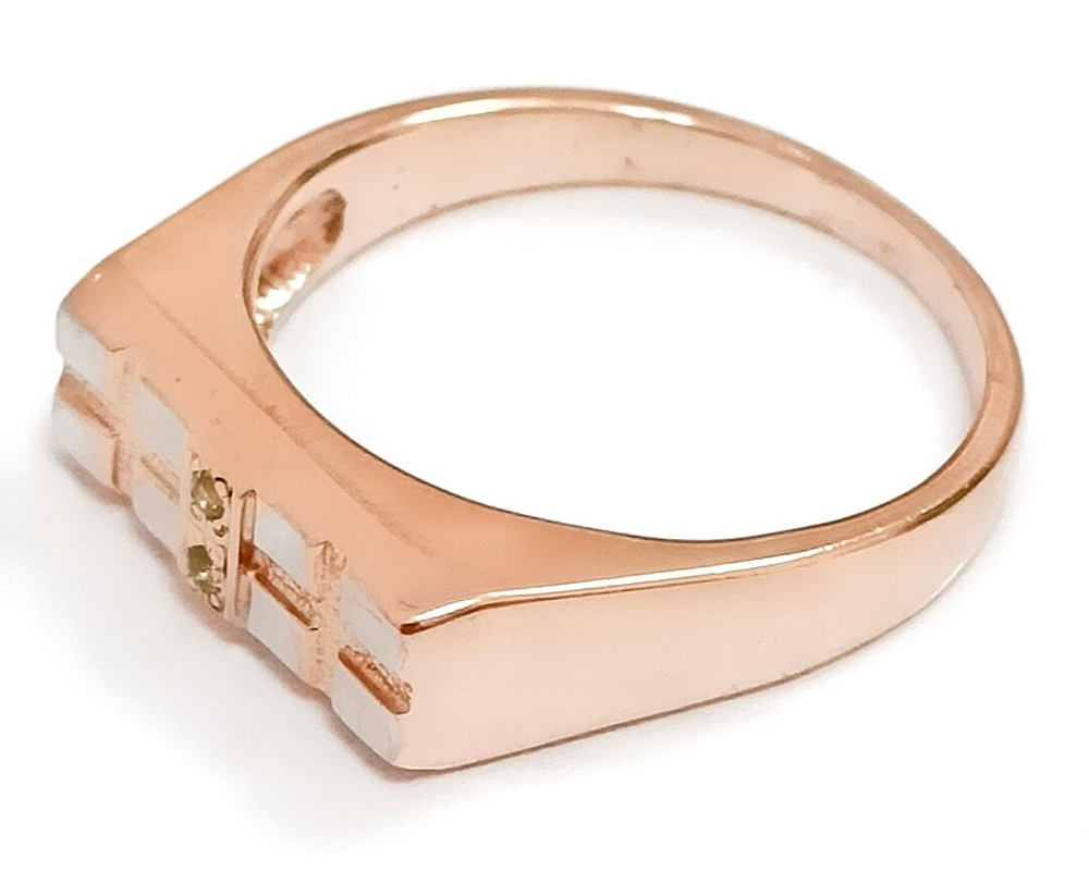 Ювелирное мужское кольцо из серебра с позолотой,вставка хризолит