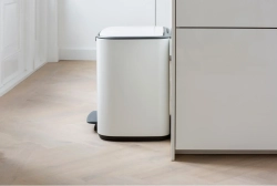 Brabantia Контейнер для мусора Bo 36л белый