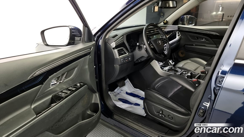 KG Mobility (Ssangyong) Beautiful Korando Бензин 1.5 2WD C7 (03.2020)