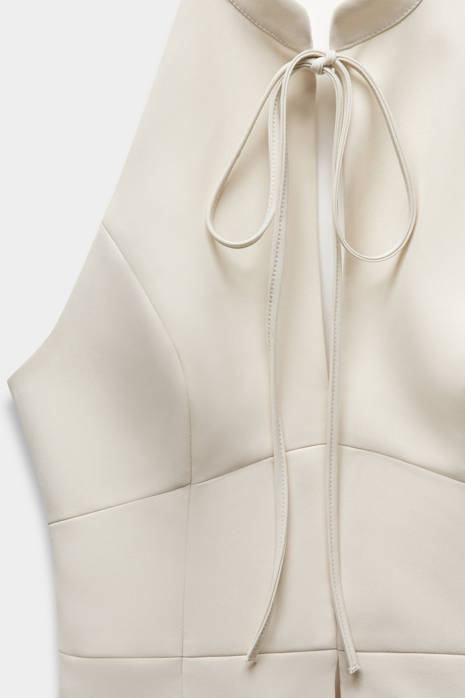 Топ с воротником стойкой