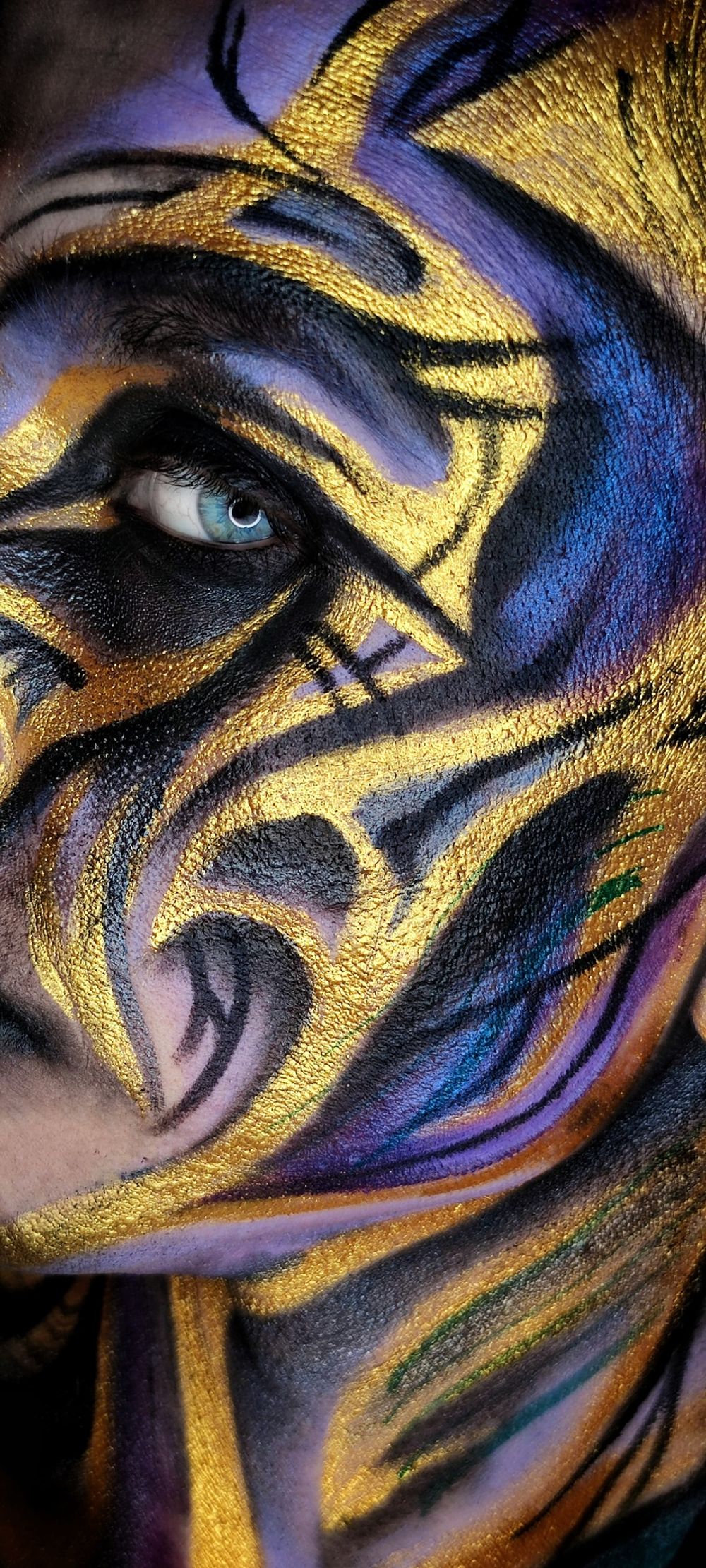 Индивидуальное занятие "Креативный макияж с элементами боди-арта"