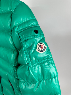 Пуховик Moncler