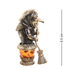 Народные промыслы AM- 789 Фигурка «Бабуся Ягуся в ступе» (латунь, янтарь)