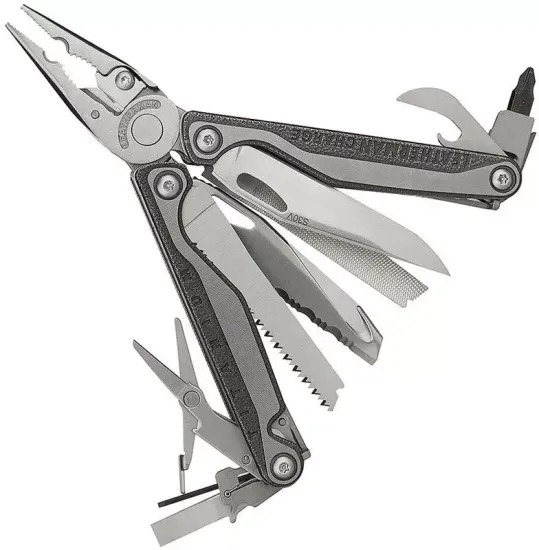 Мультитул Leatherman Charge Plus TTi 832528 титановый 19 функций