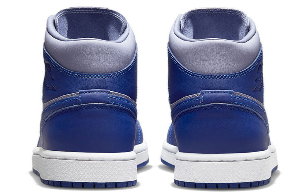 Кроссовки Jordan Air Jordan 1 Mid (Женская размерная сетка)