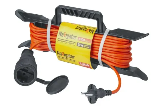 Удлинитель Navigator 10м с заземлением ПВС 3*1 на рамке 41534