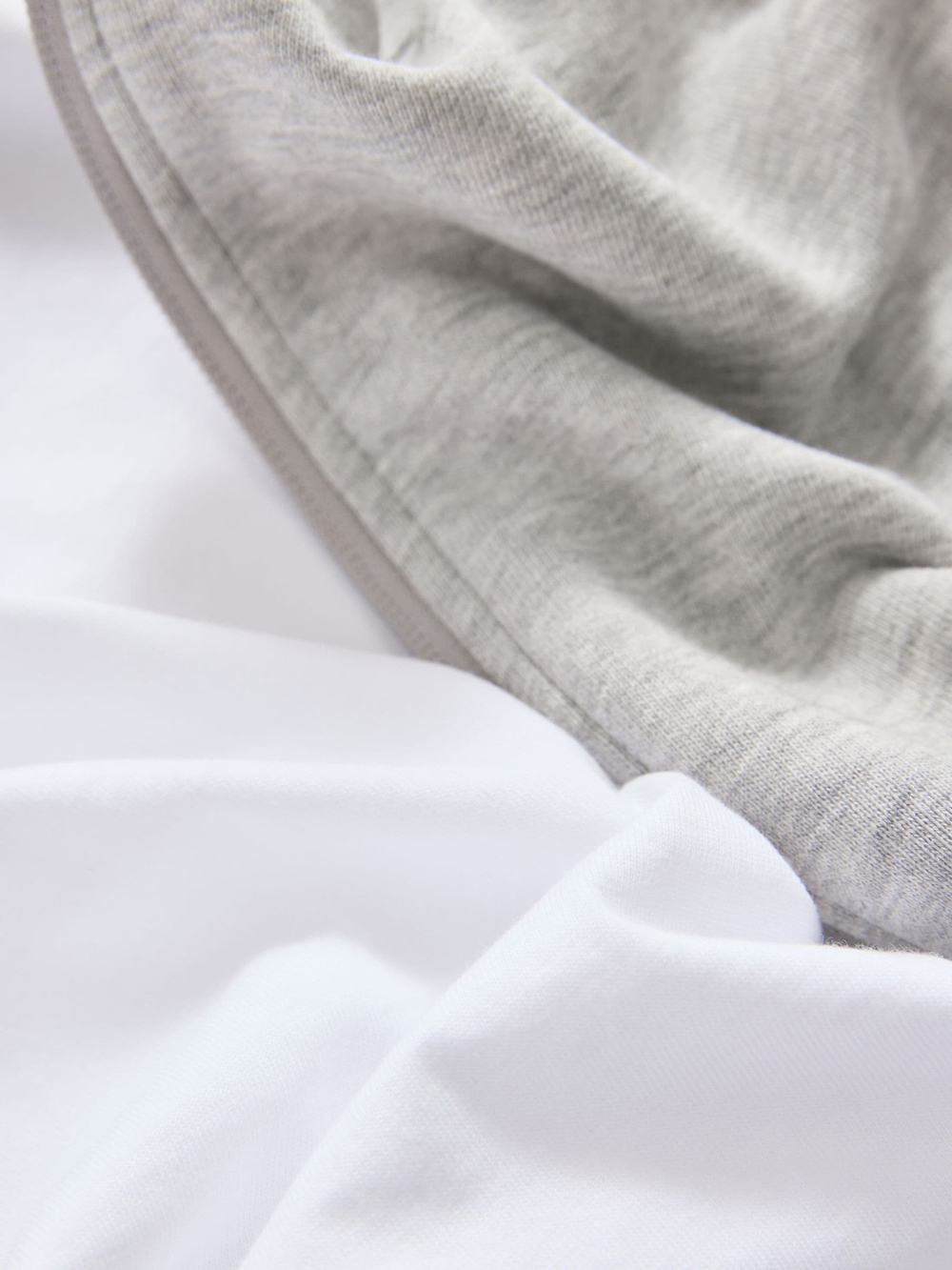 Футболка и жилет с капюшоном в комплекте для мальчика Next E43-866, Серый, Белый