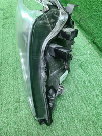 Битая Фара правая Toyota LC Prado 150 (13-17) LED