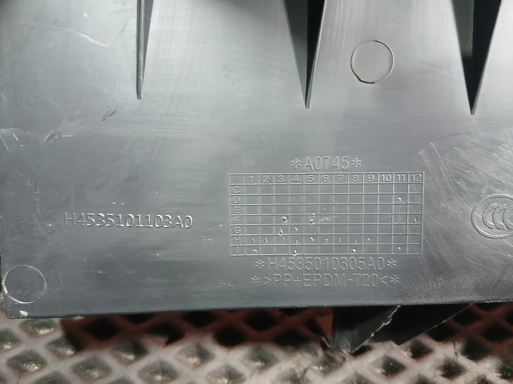 Накладка торпедо