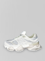 Кроссовки 9060 комбинированные с логотипом и прозрачной вставкой сзади