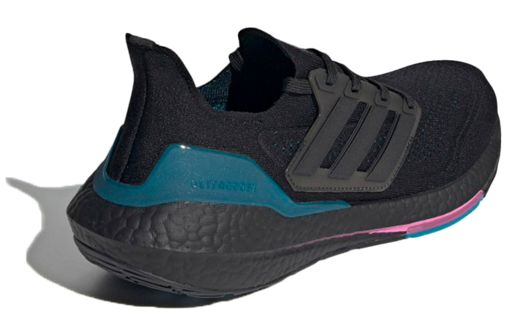 Кроссовки Adidas Ultraboost 21