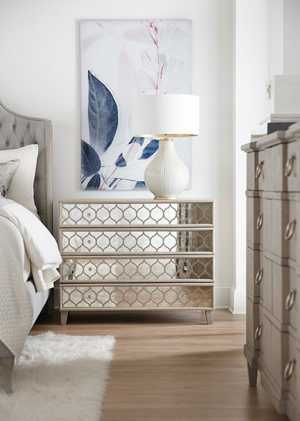 РљРѕРјРѕРґ СЃ Р·РµСЂРєР°Р»Р°РјРё "Р РµРІРµСЂРё"