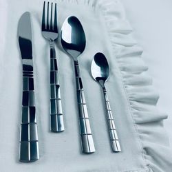 Lenardi 197-036 Набор столовых приборов 24пр. в под.уп.(х8)Металл