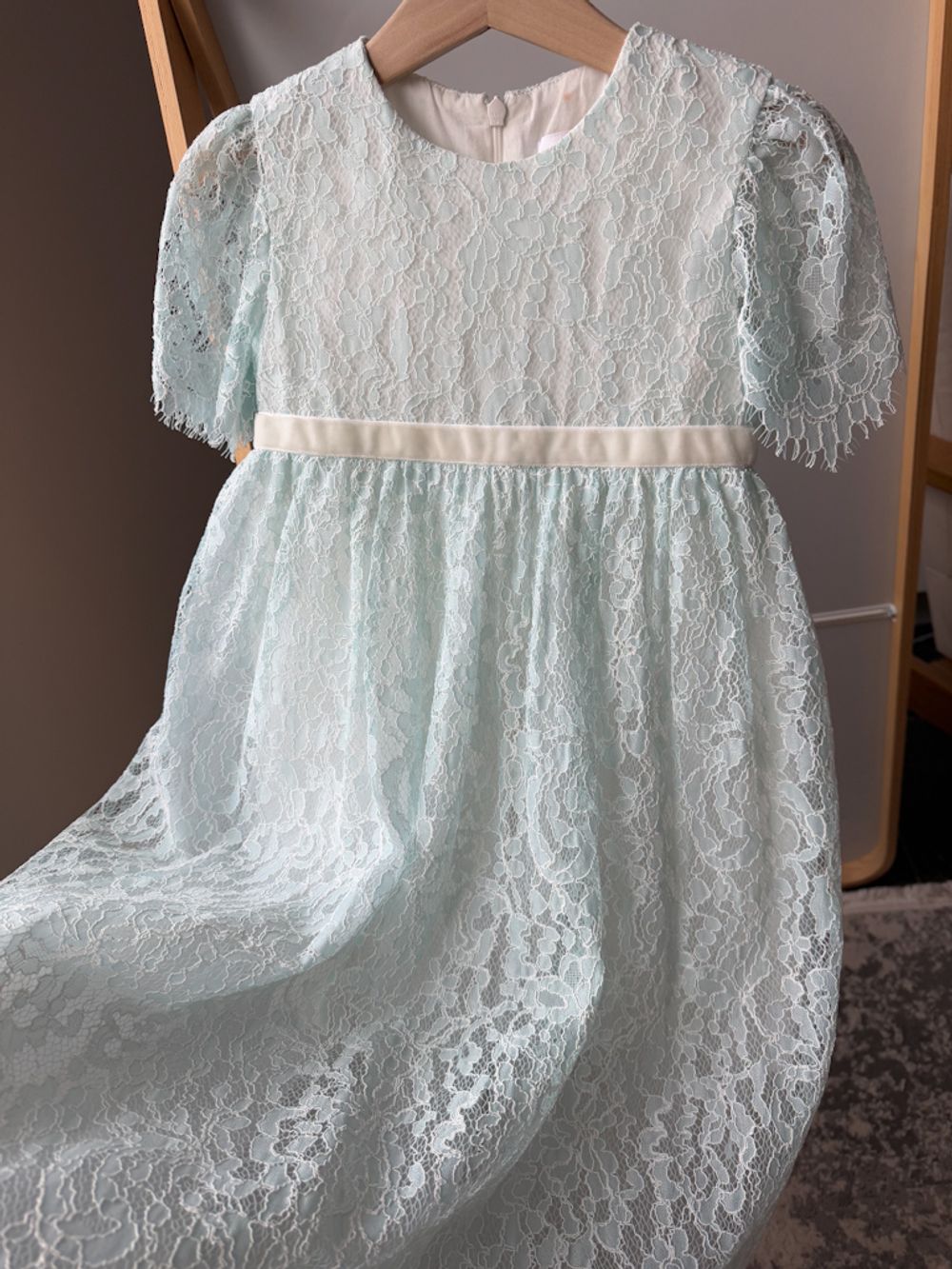 Кружевное платье Eirene, 110