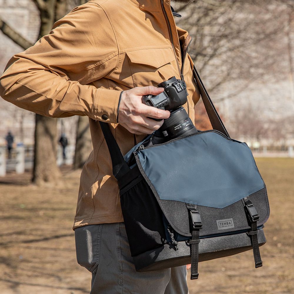 Tenba DNA Messenger 13 Blue