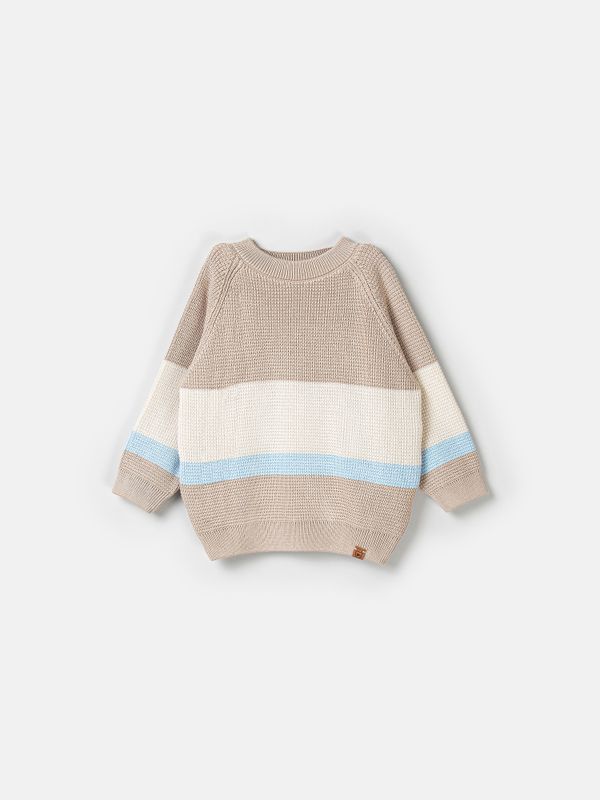 Костюм вязаный 