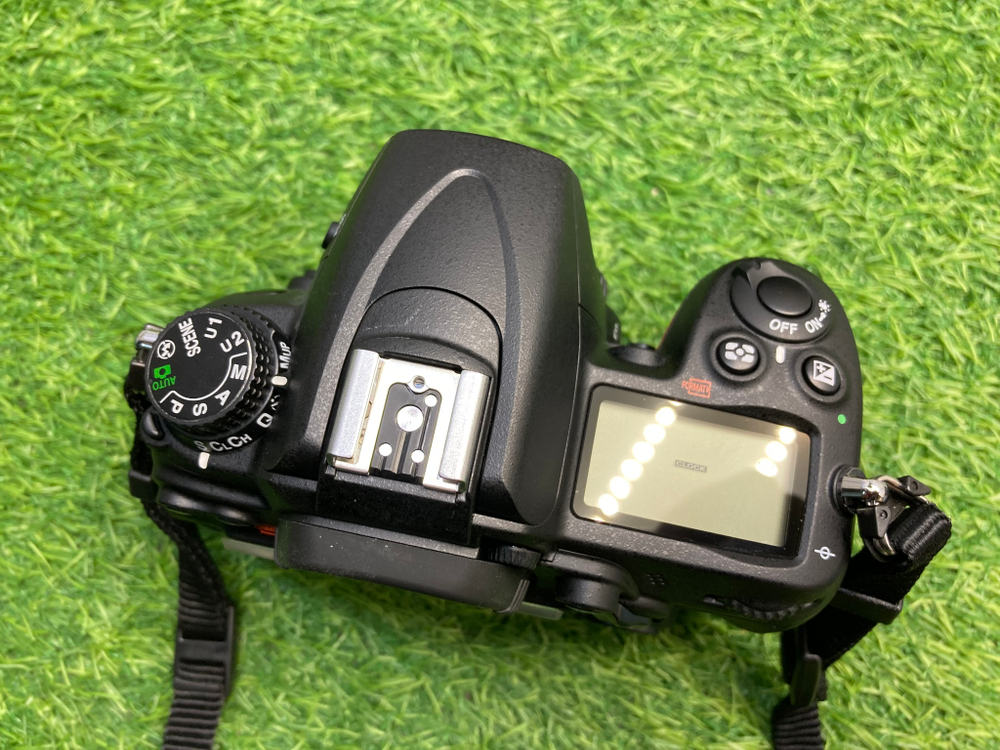 Nikon D7000 700 кадров