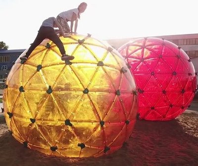 Шар скалодром (диам. 3 м), выс. 1,75 м