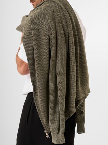 Хлопковый джемпер на молнии QWE в цвете хаки