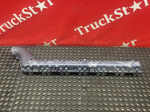 Коллектор впускной 2017г